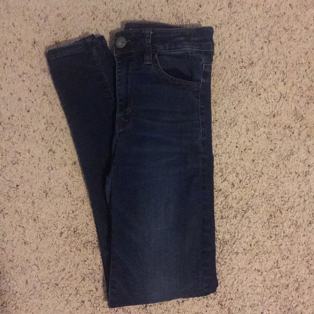 High waisted dark wash jeans